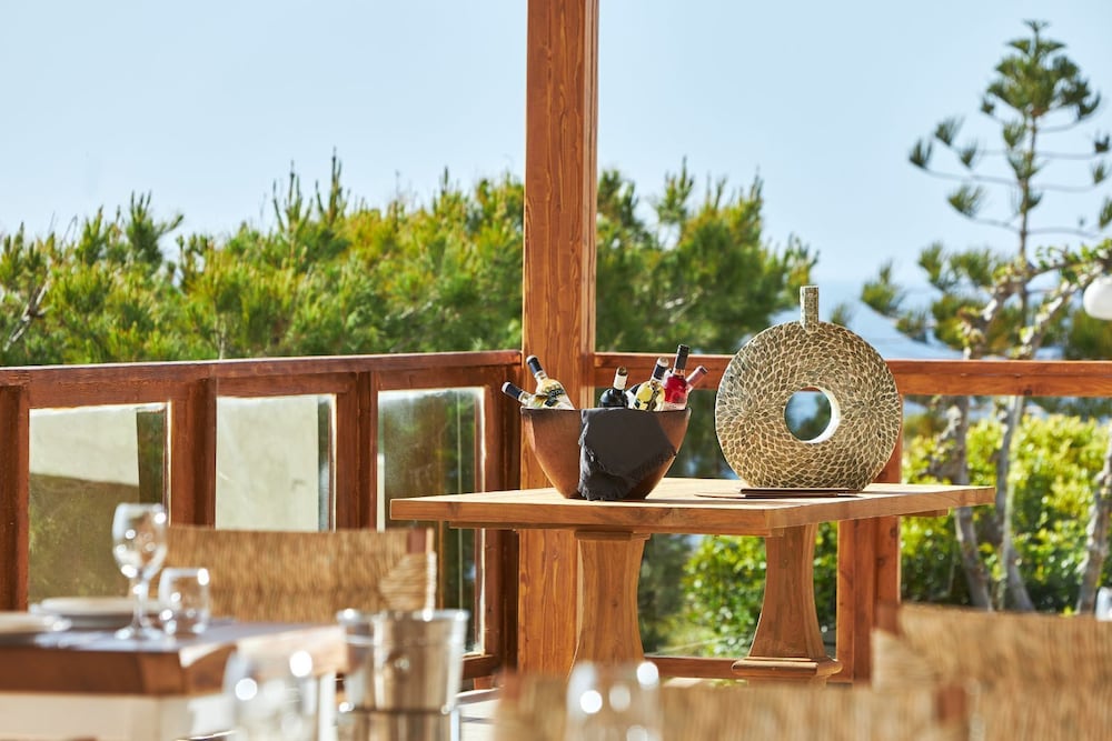 Vasia Sea Retreat - Adults Only 28/36