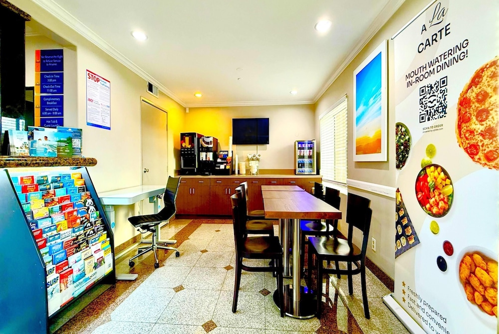 Days Inn By Wyndham Los Angeles Lax Redondo Manhattan Beach 41/56