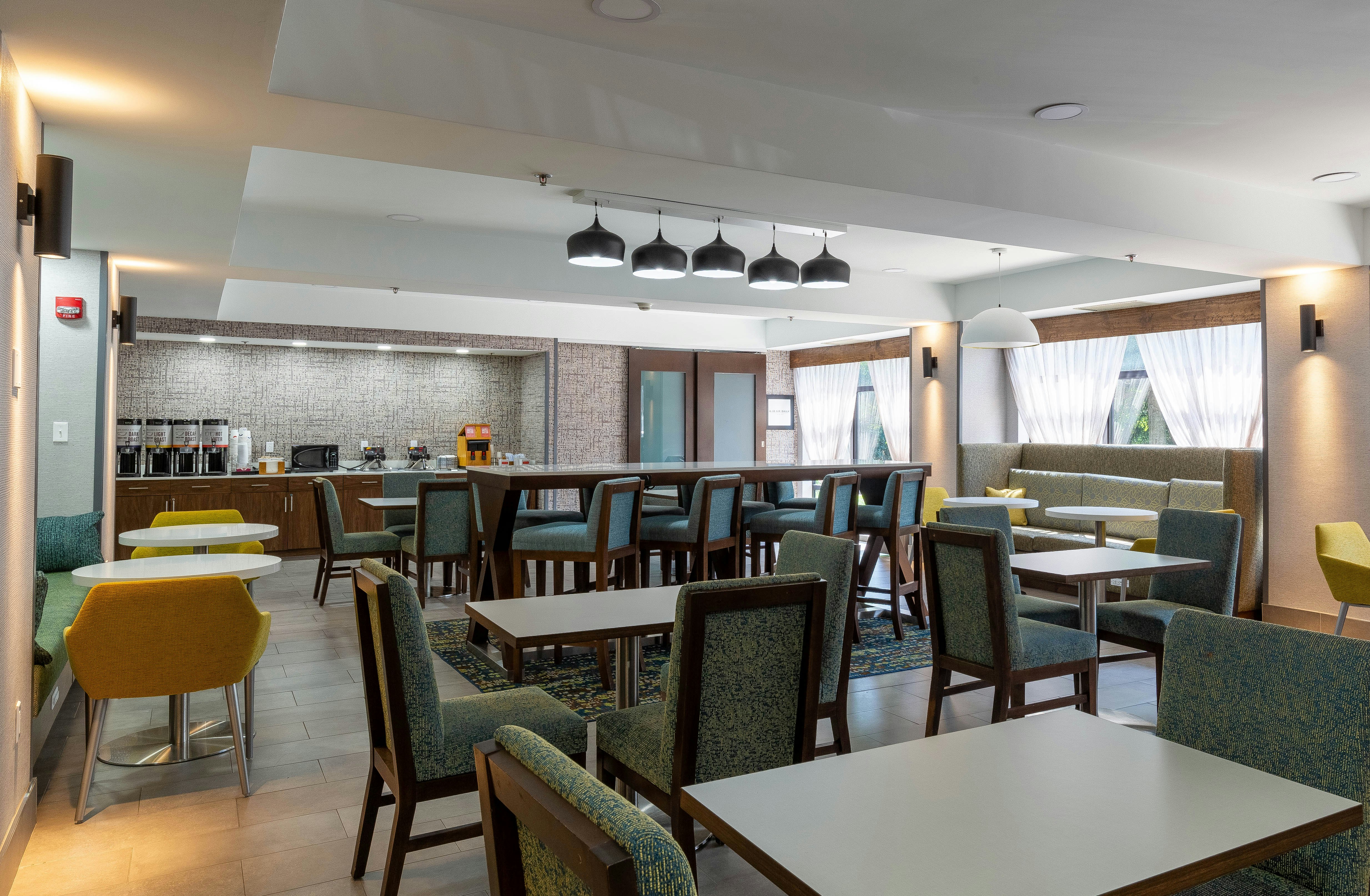 Hampton Inn East Windsor 62/75