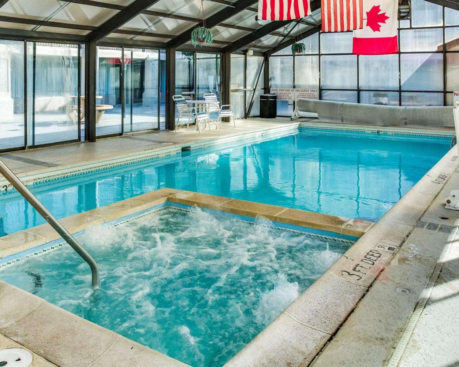 swimming pool spa