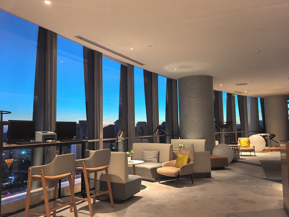Hyatt Place Sanya City Center 41/62