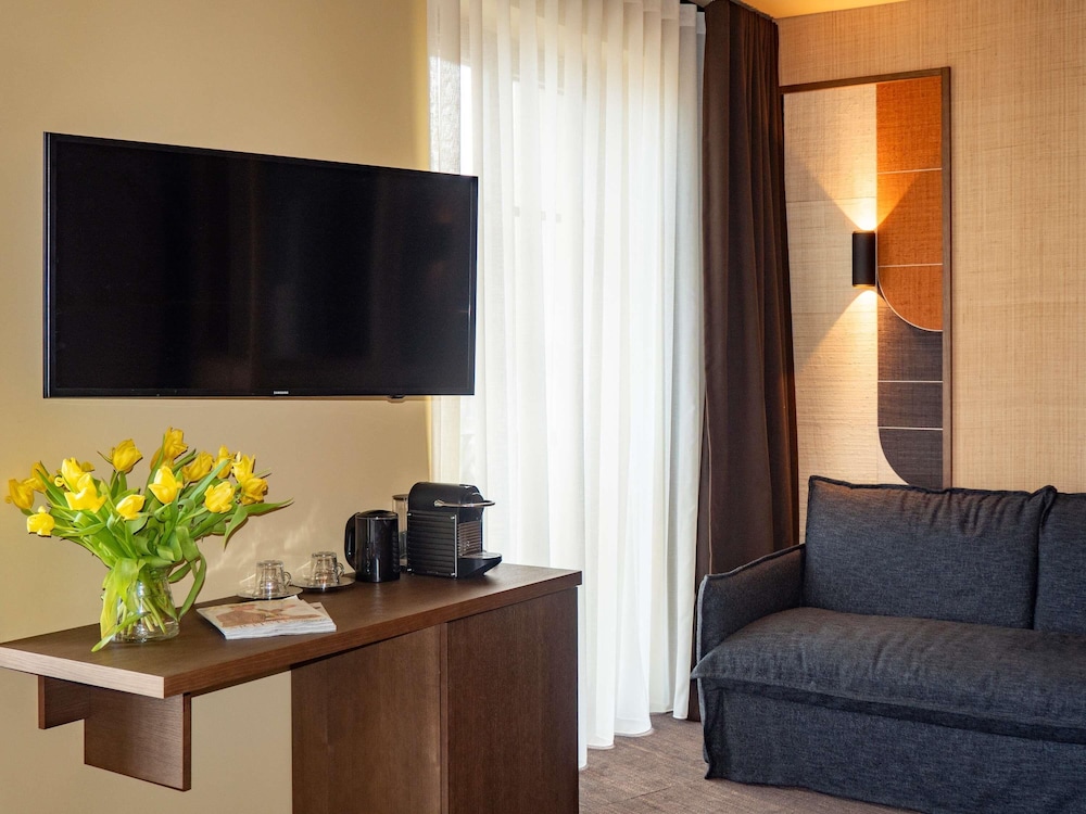 Mercure St Malo Front de Mer Hotel 9/48