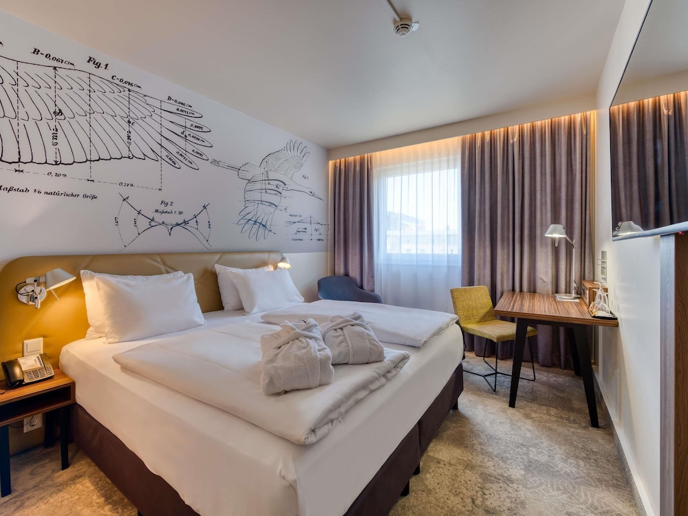 SUPERIOR, DOUBLE BED, GARDEN VIEW