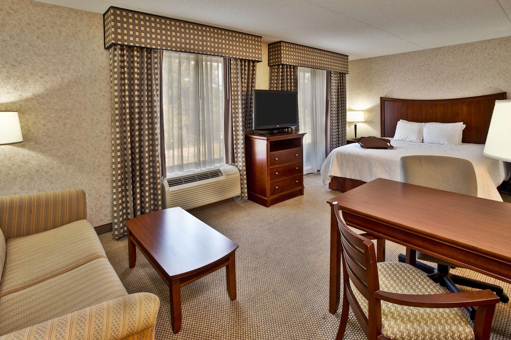 Hampton Inn Suites Richmond Virginia Center Va 47/67