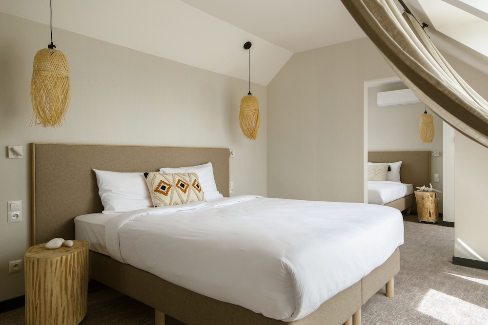 2 Bedrooms, Apartment, 2 Queen Beds, Two Story, Sofa