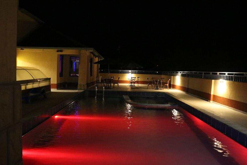 Paleo Hotel & Spa 28/50