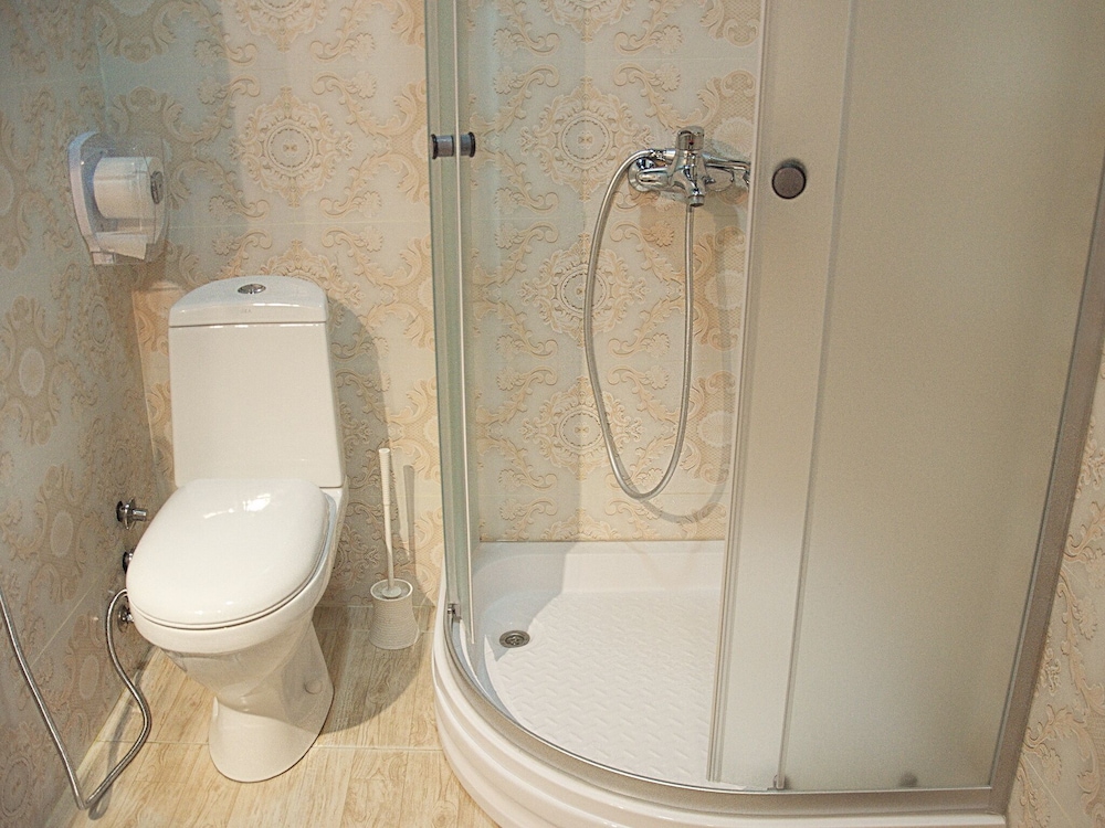 Tiflis Hotel 24/74