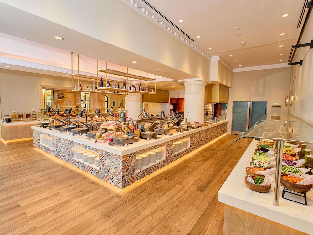 Movenpick Resort and Spa Dead Sea 12/75
