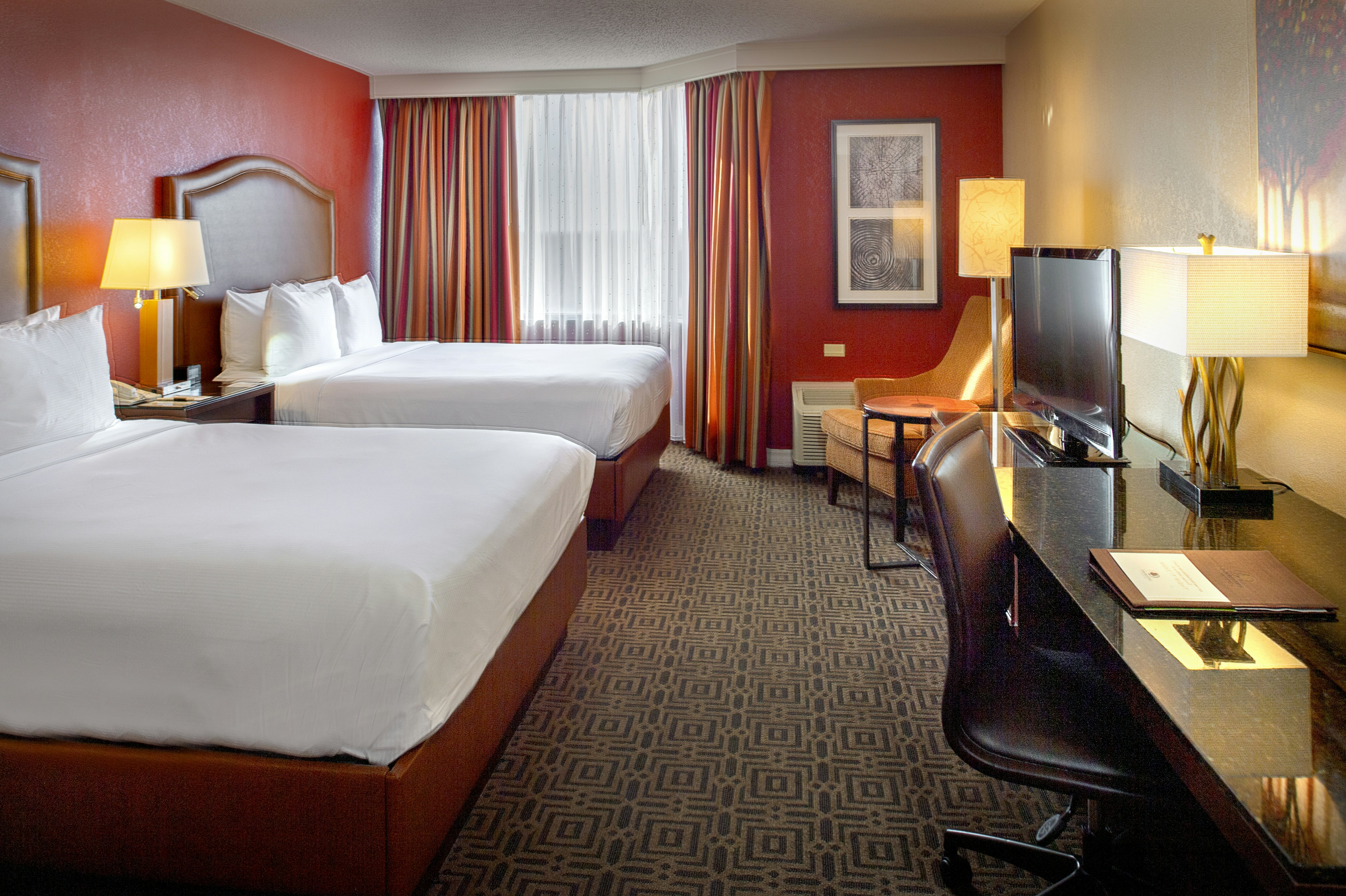 غرفة بسريرين كوين، Doubletree By Hilton Hotel St Louis Chesterfield 2/4