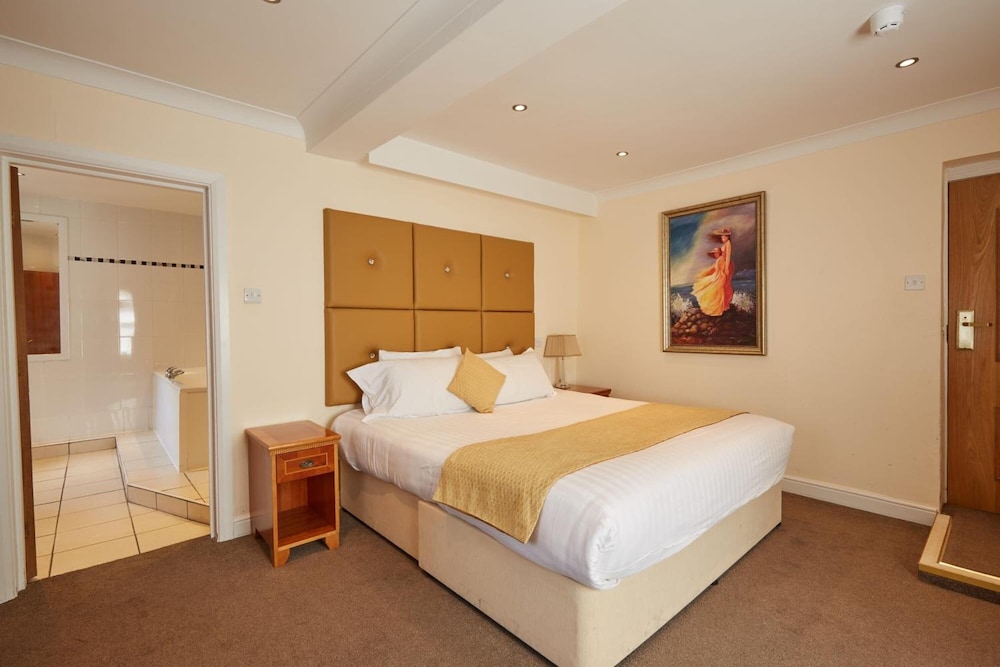 The Lismoyne Hotel 24/58