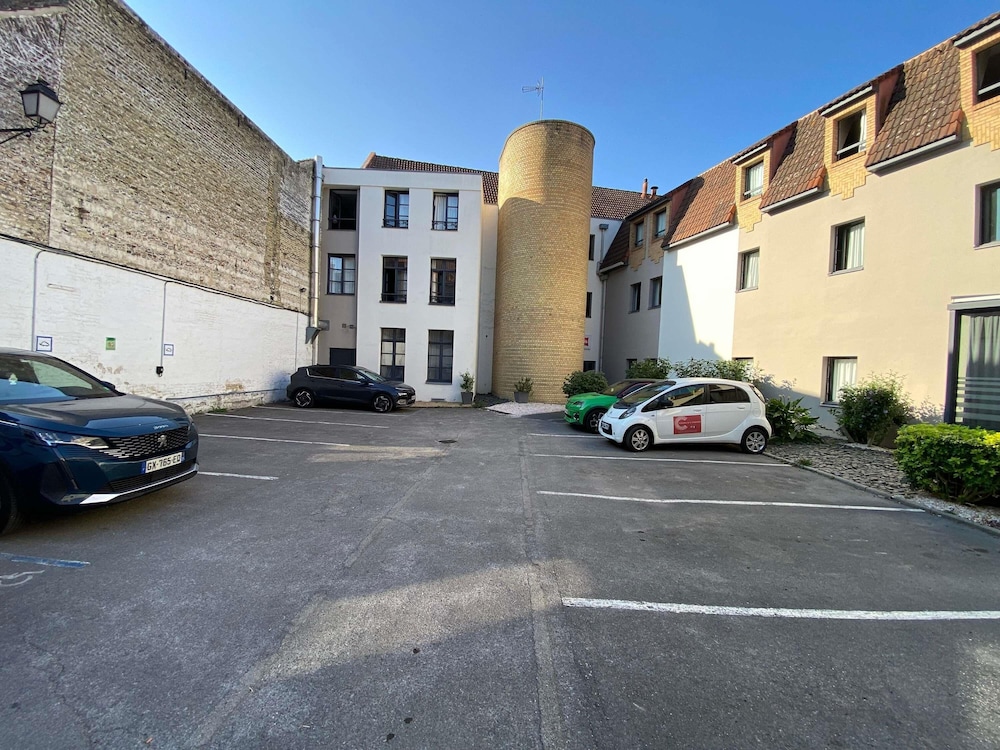Ibis Saint Omer Centre 69/75