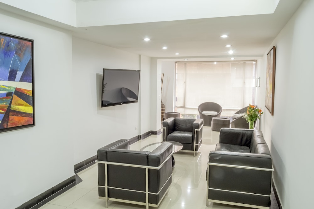 Regency Suites Hotel Boutique 31/53