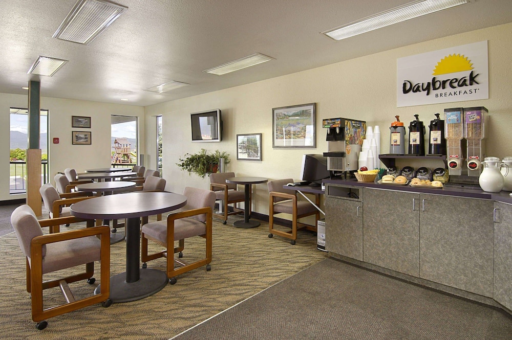Days Inn by Wyndham Missoula Airport 14/15