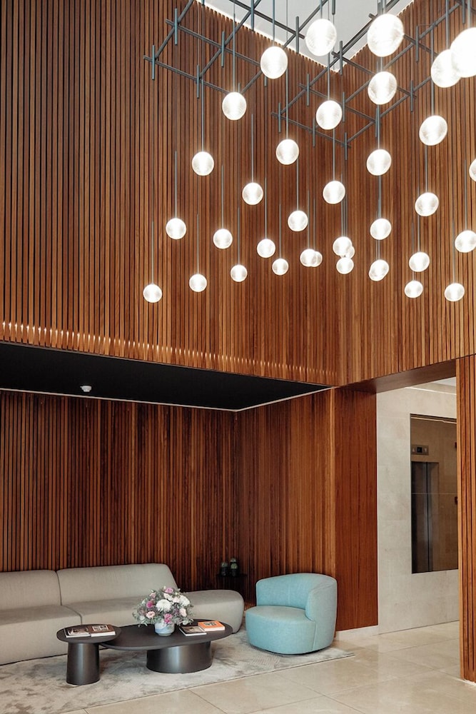 Central Park Residence 5/50