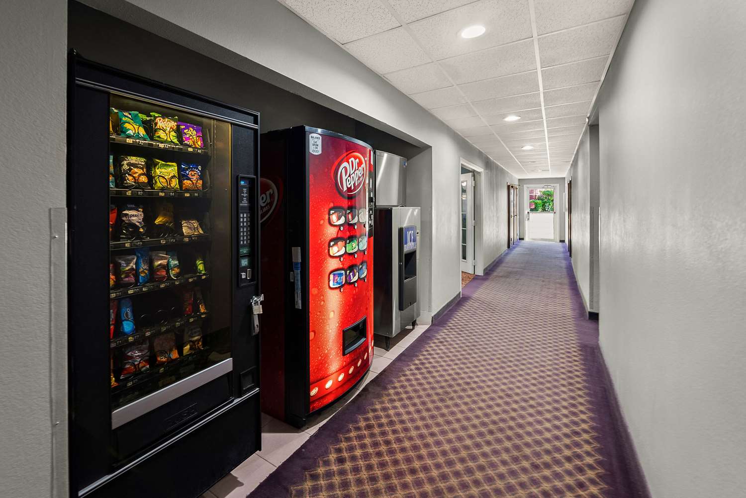 Econo Lodge Inn & Suites Mesquite - Dallas East 6/13