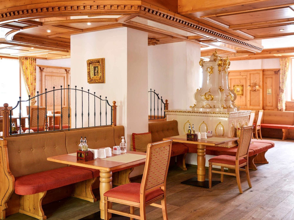 Mercure Sighisoara Binderbubi Hotel And Spa 71/83