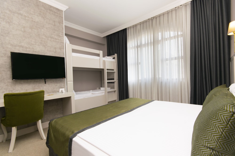 Connect Thermal Hotel 17/50