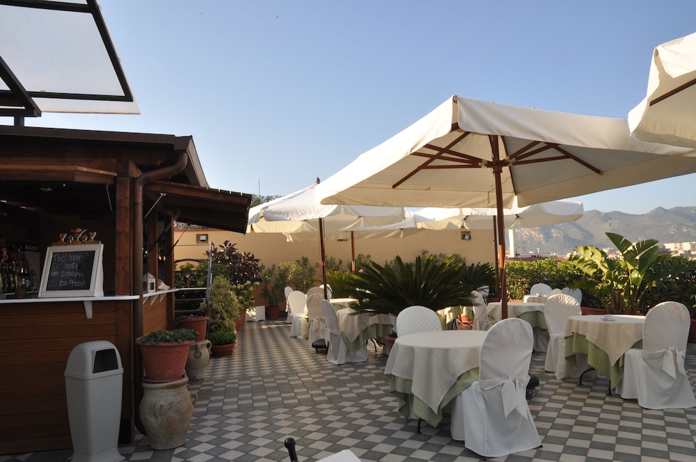 Hotel Ambasciatori 57/66