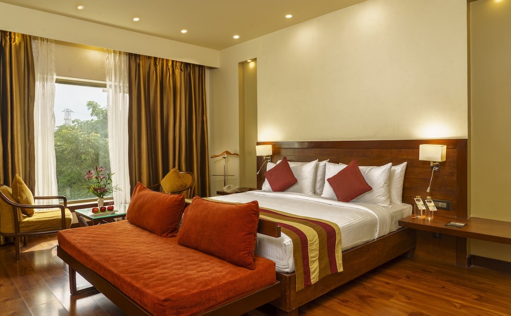 Fortune Pandiyan Hotel 6/50