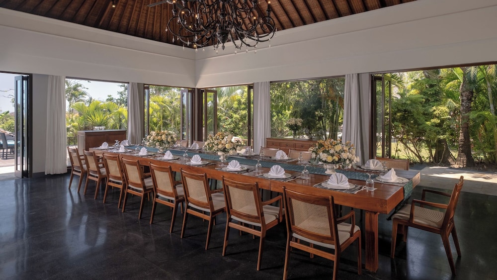 THE SHANTI RESIDENCE AND RESORT 49/66