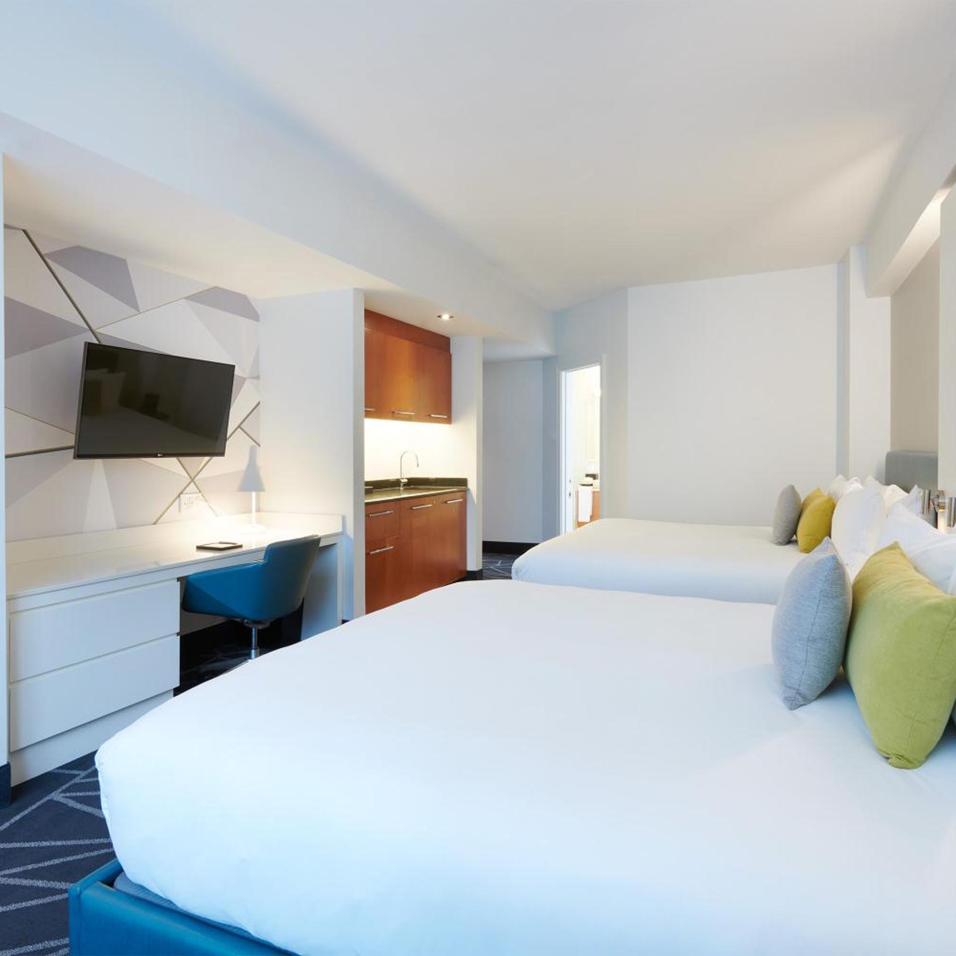 Loft, Suite, King Bed, 2 King Beds