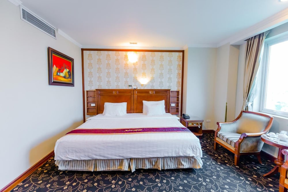 A25 Phan Dinh Phung Hotel 11/60