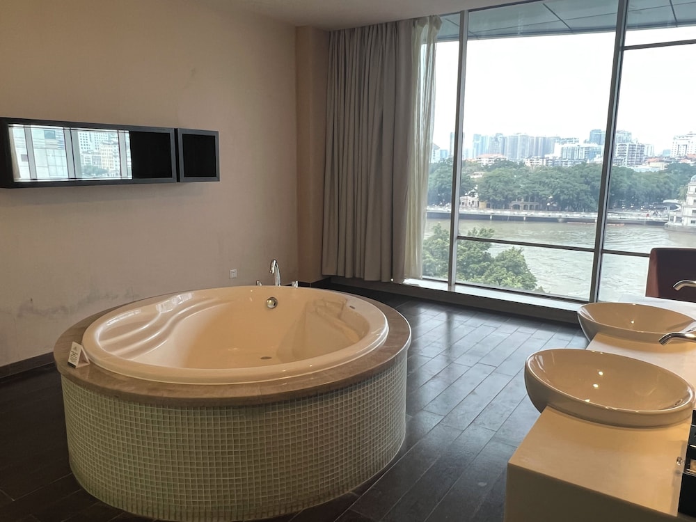 Guangdong Nanmei Osotto Hotel 54/55