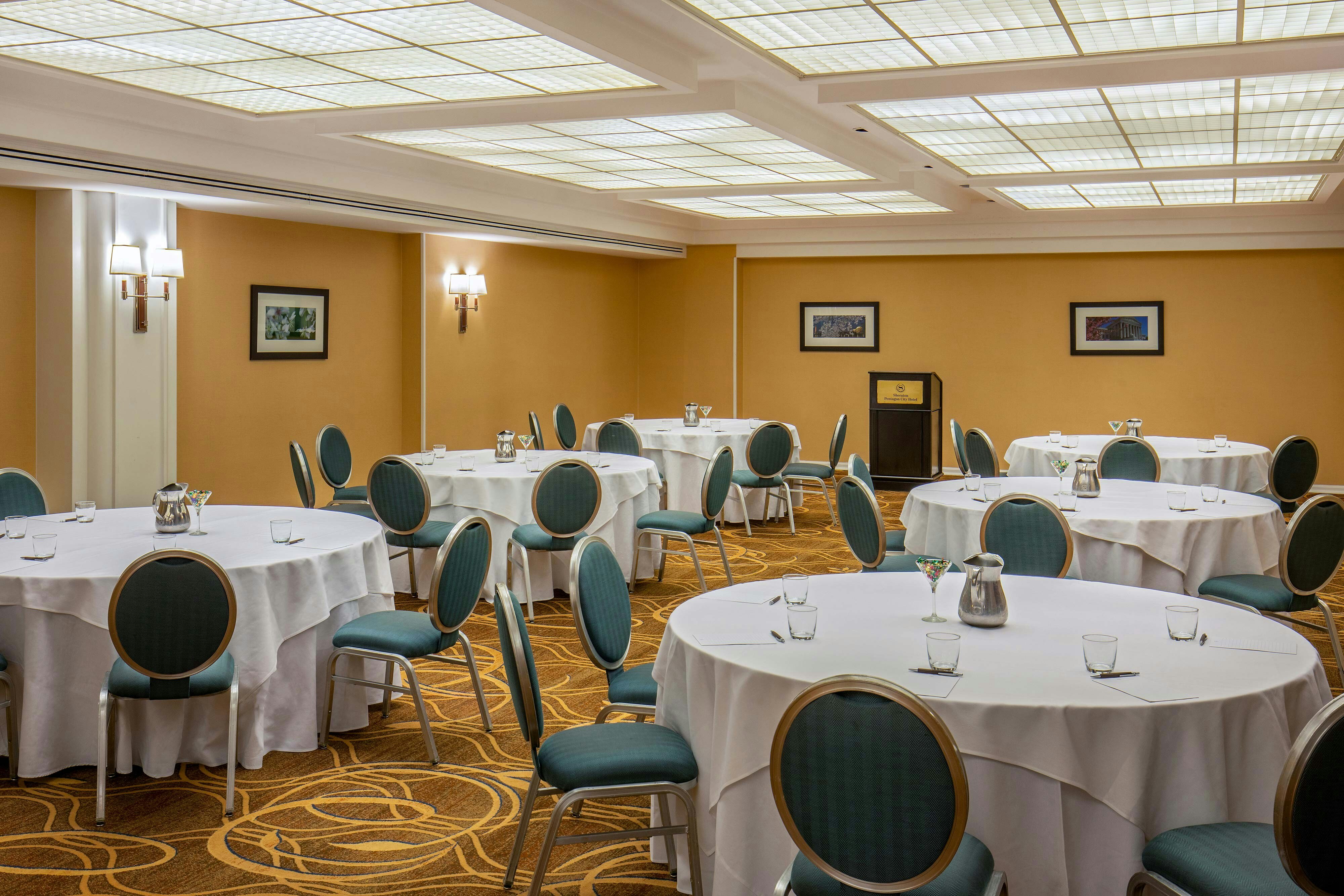 Sheraton Pentagon City Hotel 44/47