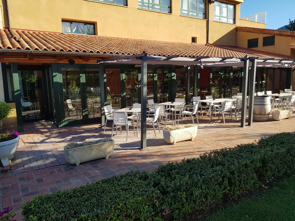 Hotel Spa Puerta Vadinia 38/46