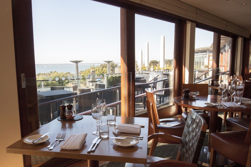 Harbour Heights Hotel 44/50