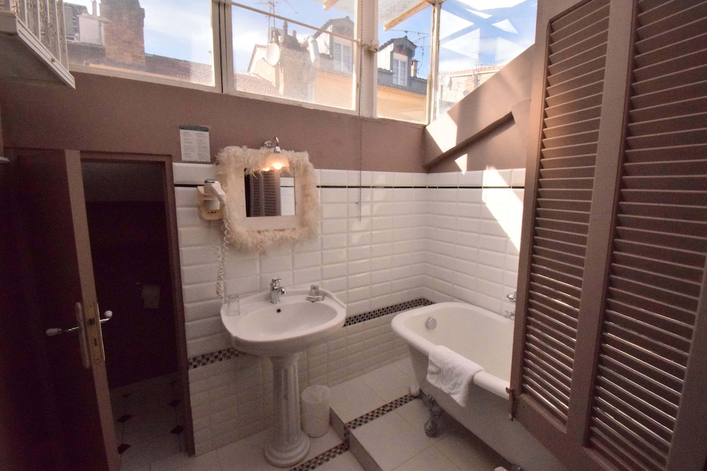 Azur Cannes Le Romanesque 9/57