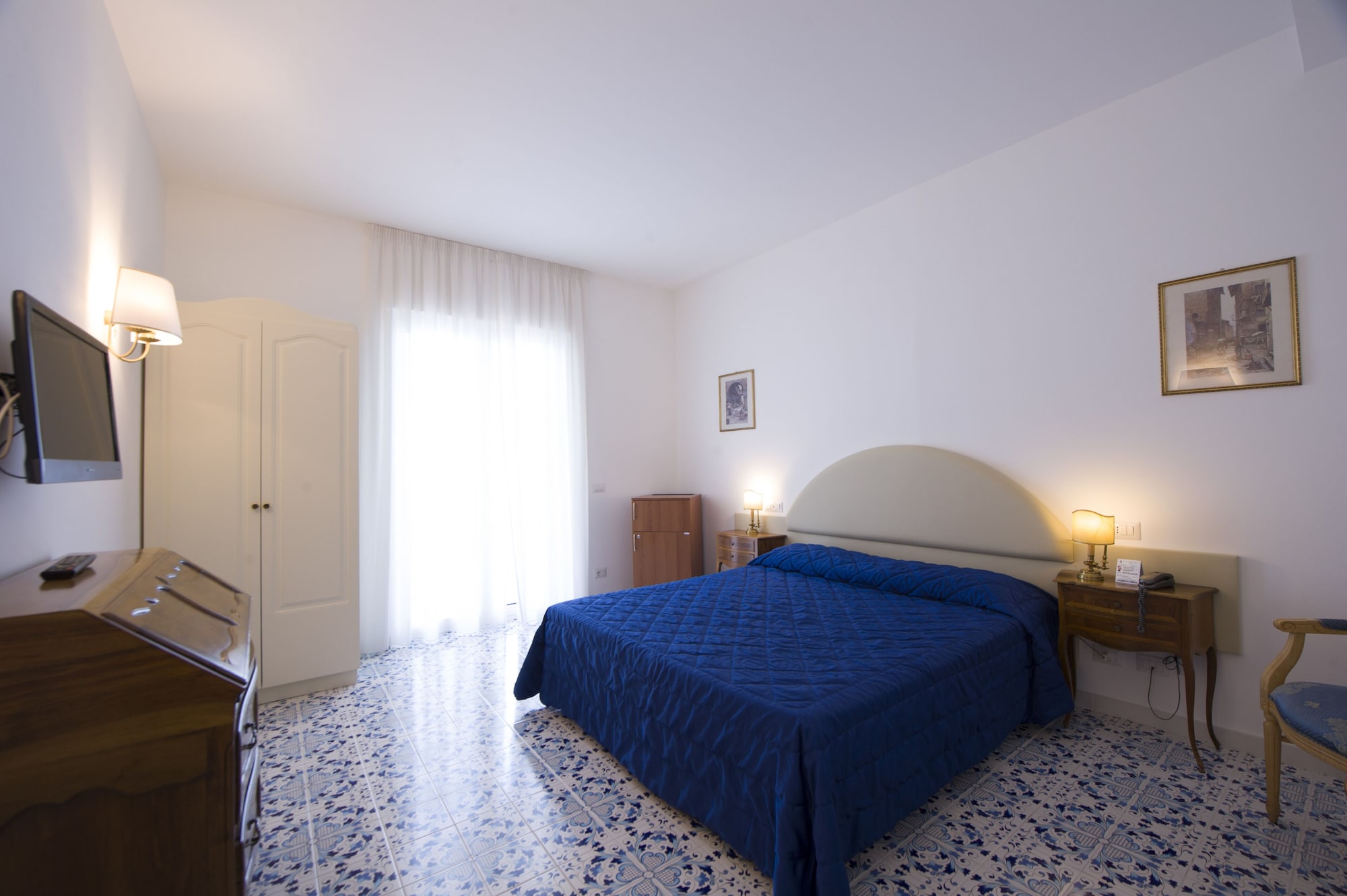 SUPERIOR, DOUBLE OR TWIN BED, SEA VIEW, BALCONY
