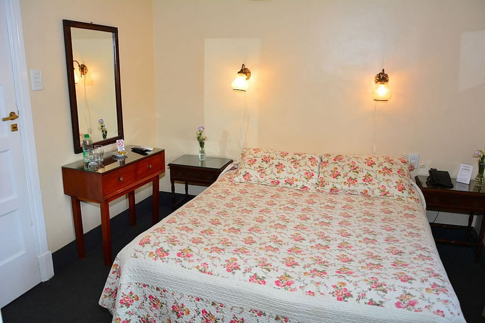 Hotel Colonial Salta 11/50