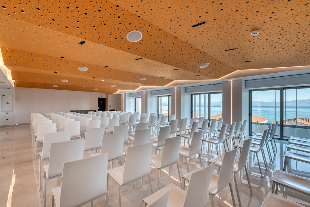 Las Hotel And Spa 40/49