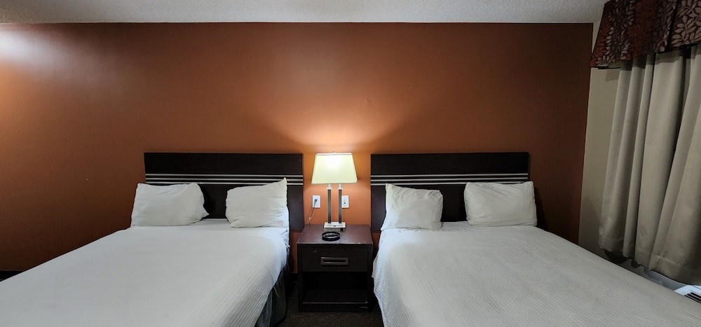 Royal Lodge Motel 14/50