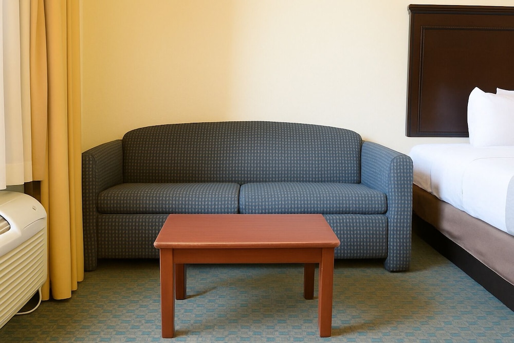 Ambassador Inn and Suites Tuscaloosa 48/57