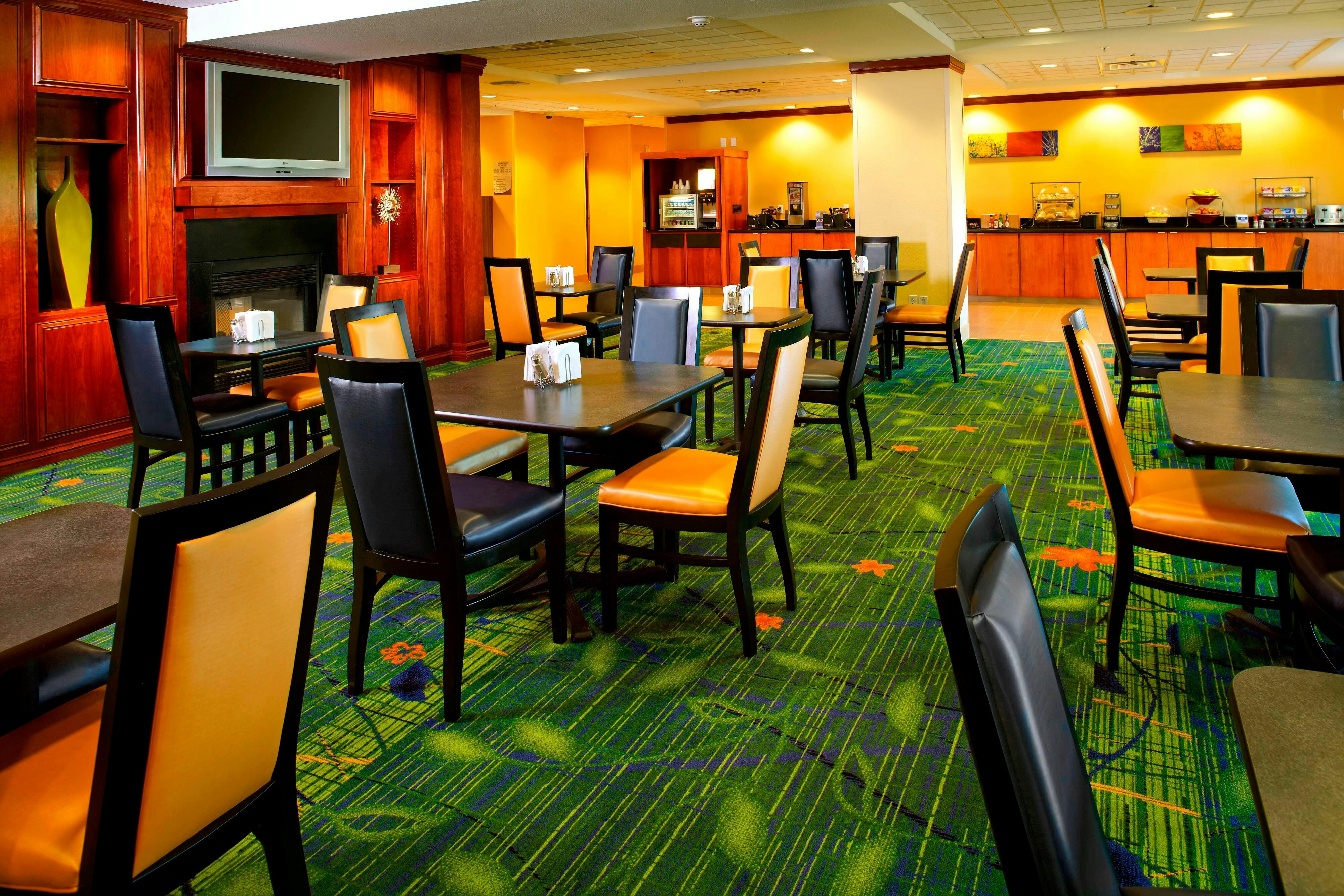 Fairfield Inn Suites Downtown Phoenix 4/13