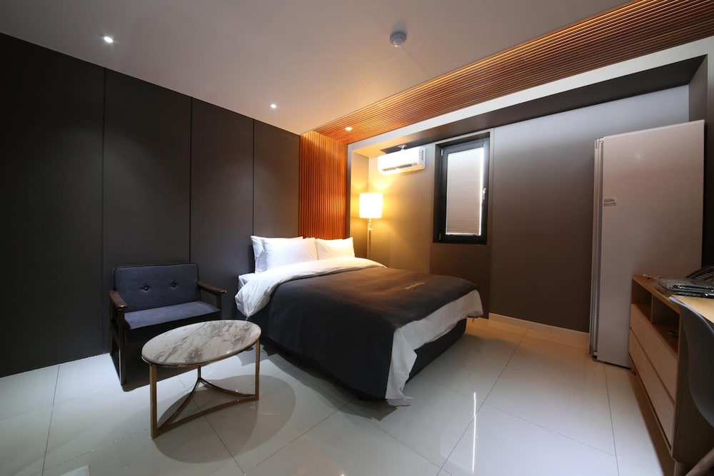 Hotel K 3/35