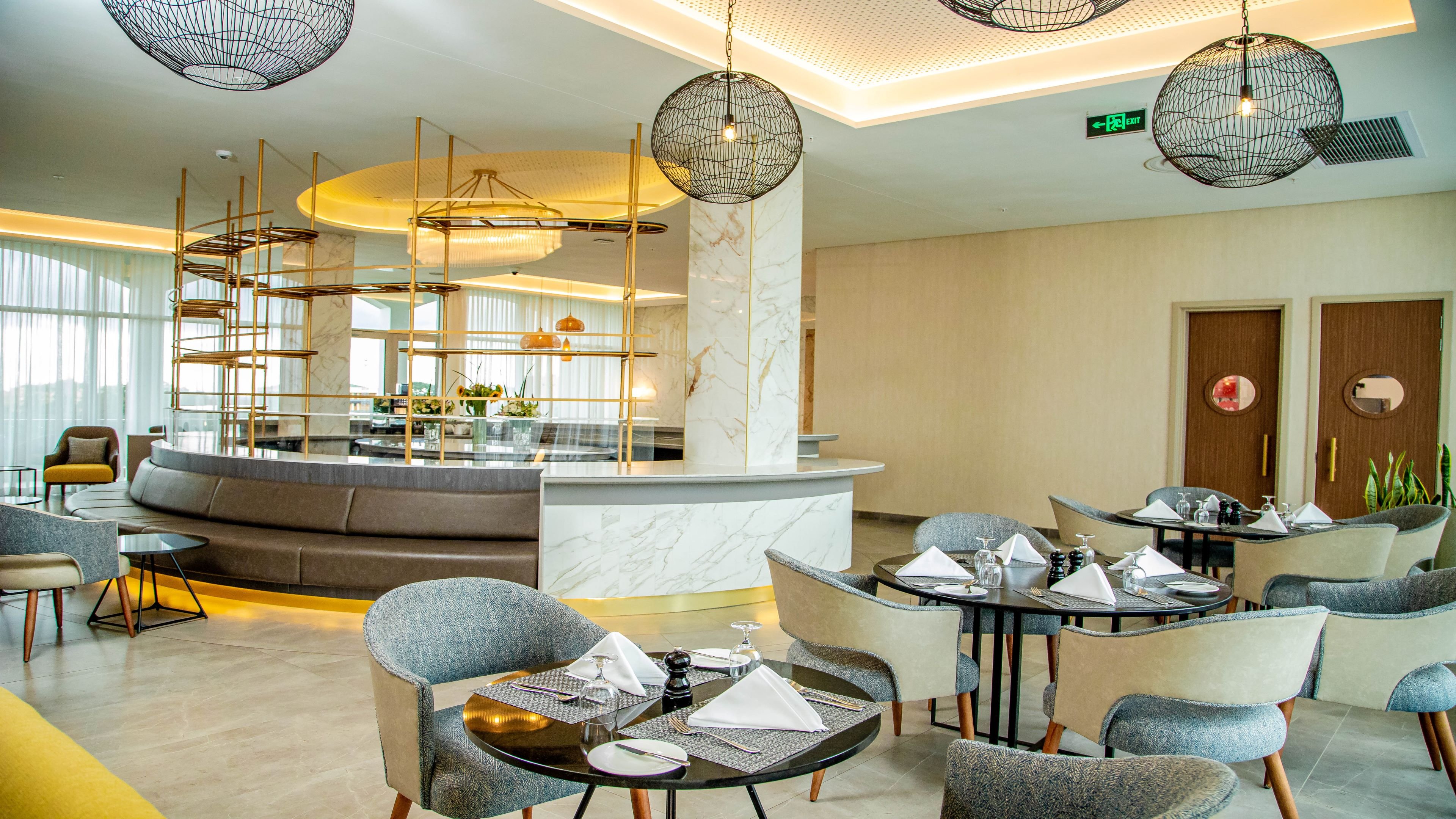 INTERCONTINENTAL LUSAKA 47/71
