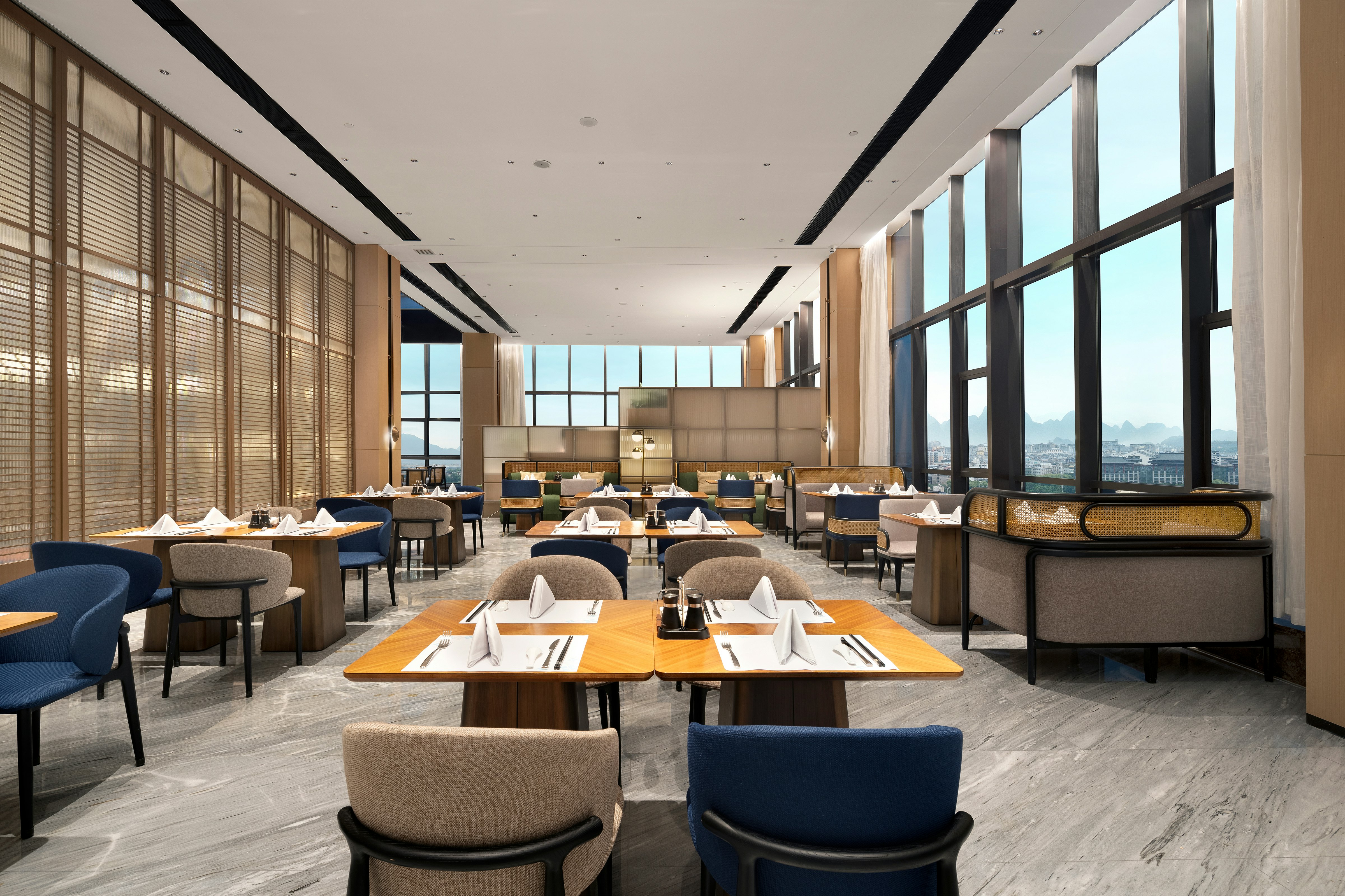 Hilton Garden Inn Guilin Diecai Li River 17/22