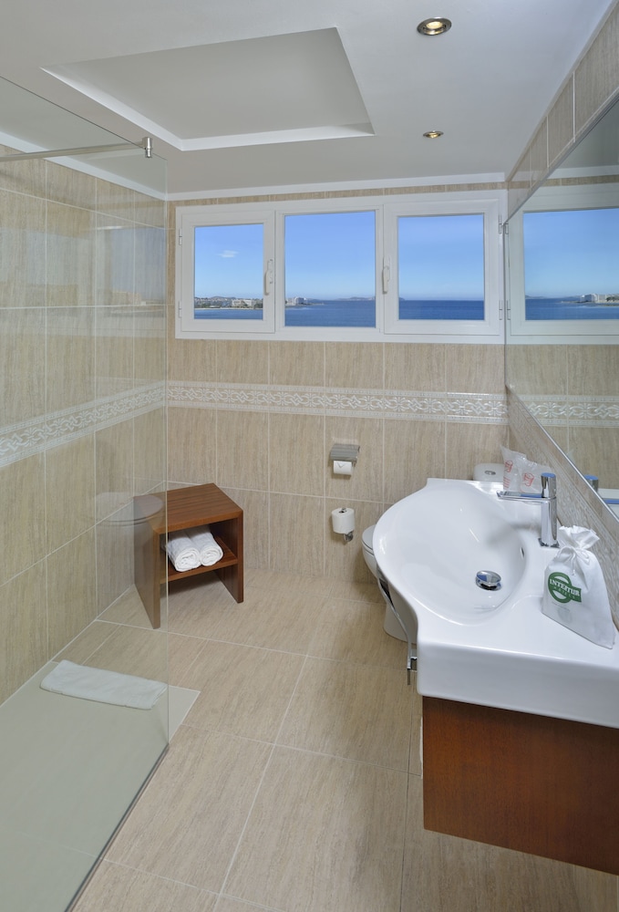 NYX Hotel Ibiza - Adults Only 16/71