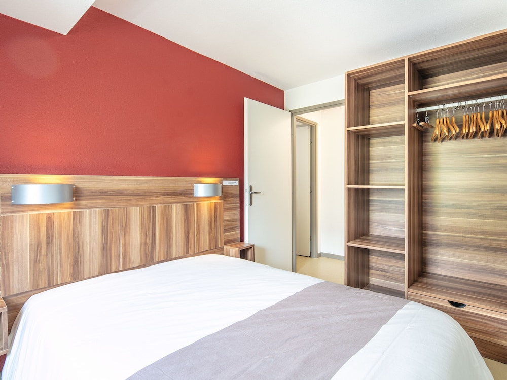 2 Rooms, Apartment, Bunk Bed, Sofa, Attic