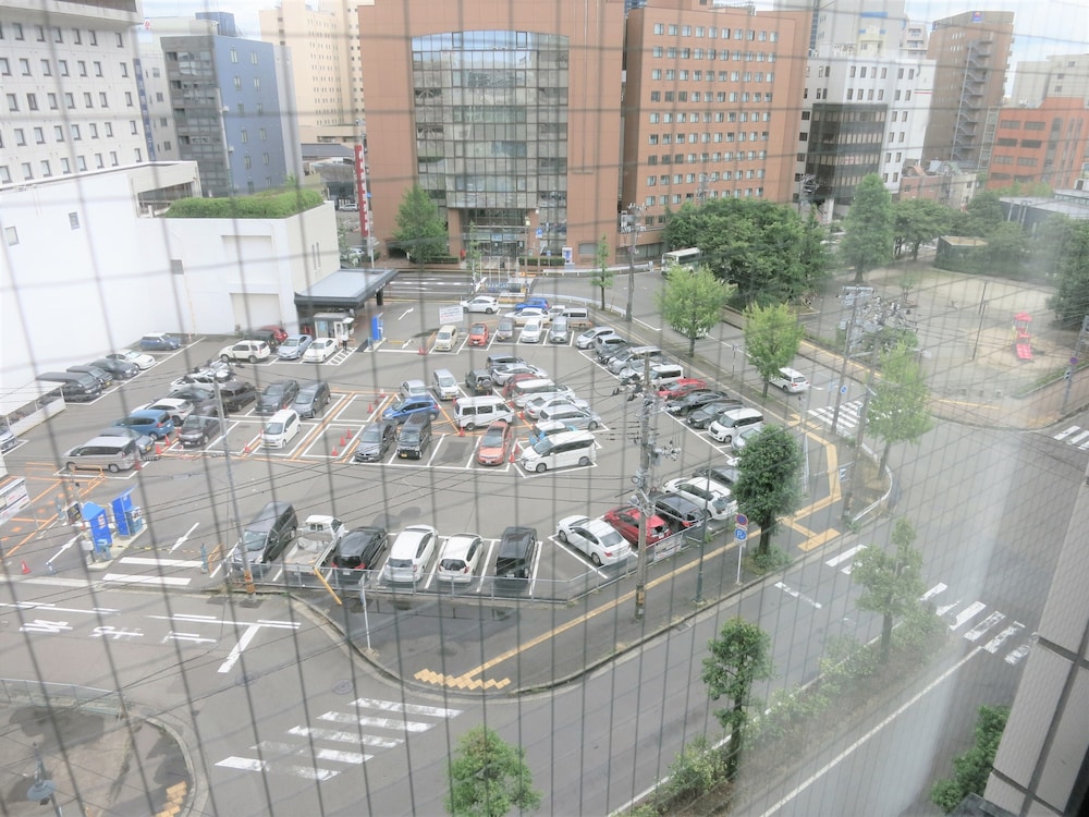 COURT HOTEL NIIGATA 59/66