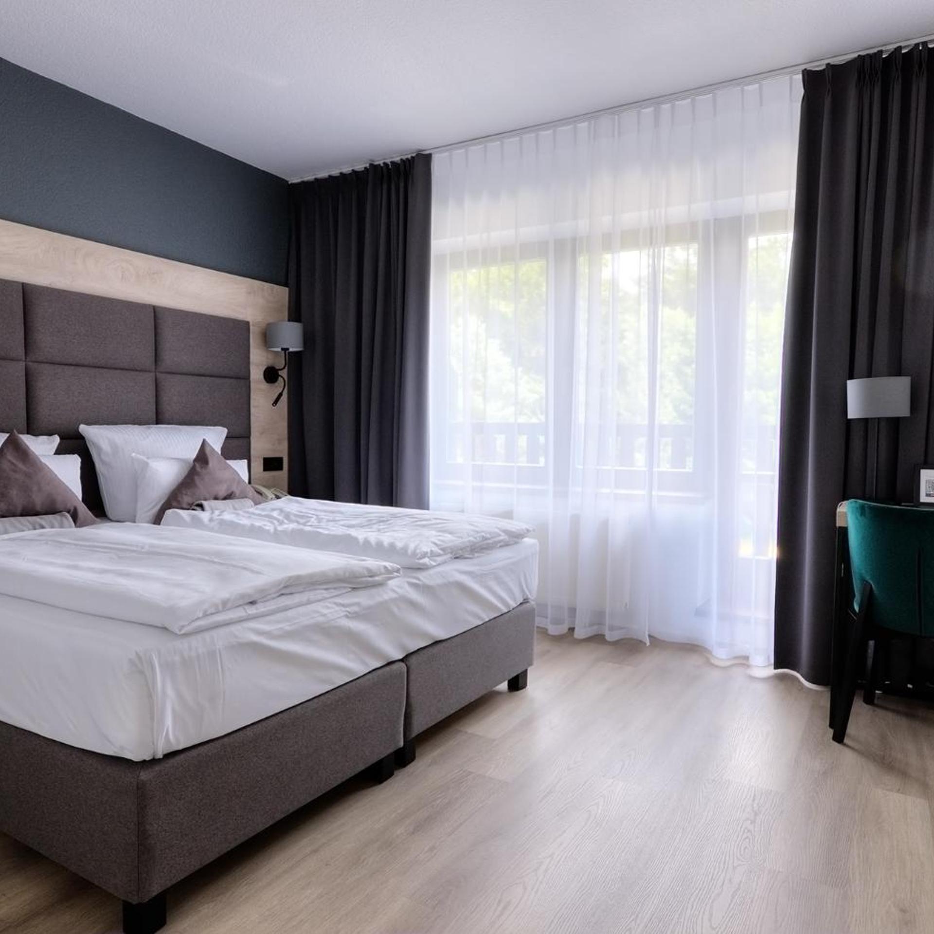 Room, Double Bed