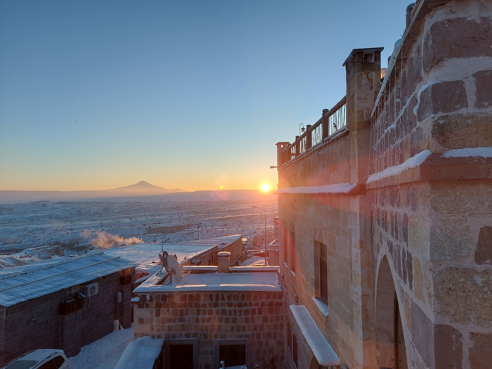 Wings Cappadocia Hotel 67/71