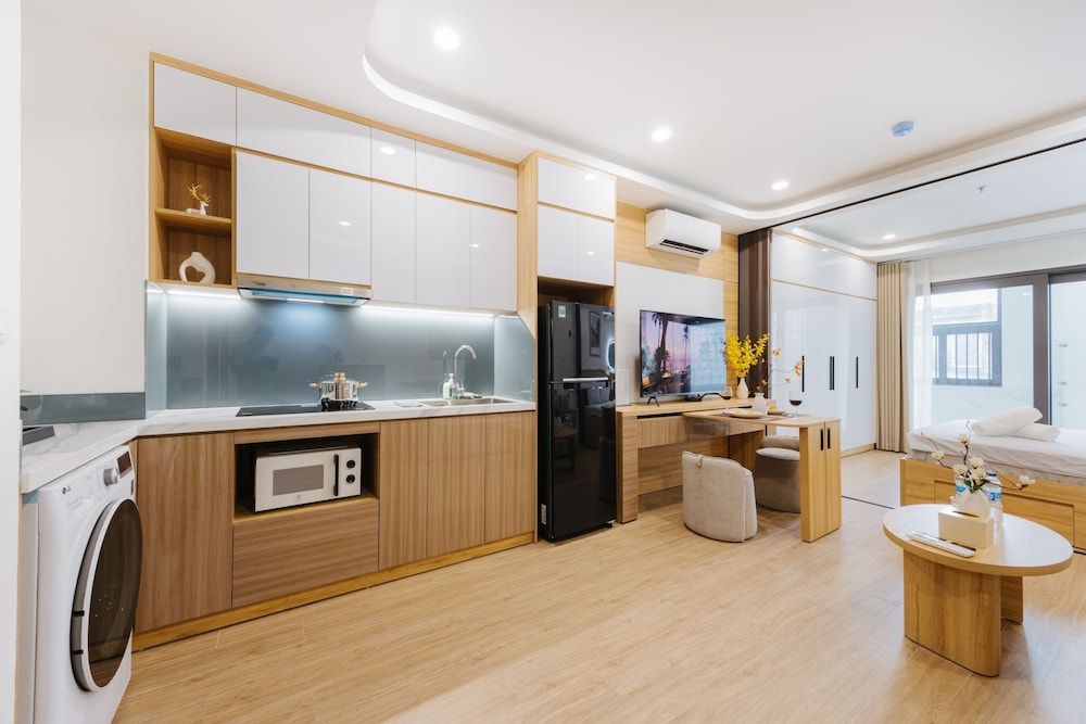 Wisteria Luxury Apartment 1/50