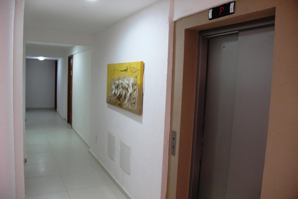 Conde Hotel 44/67