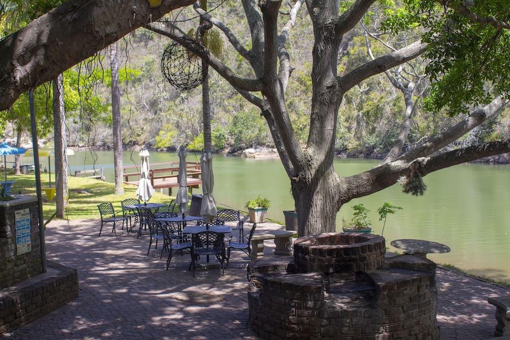 Areena Riverside Resort 18/43