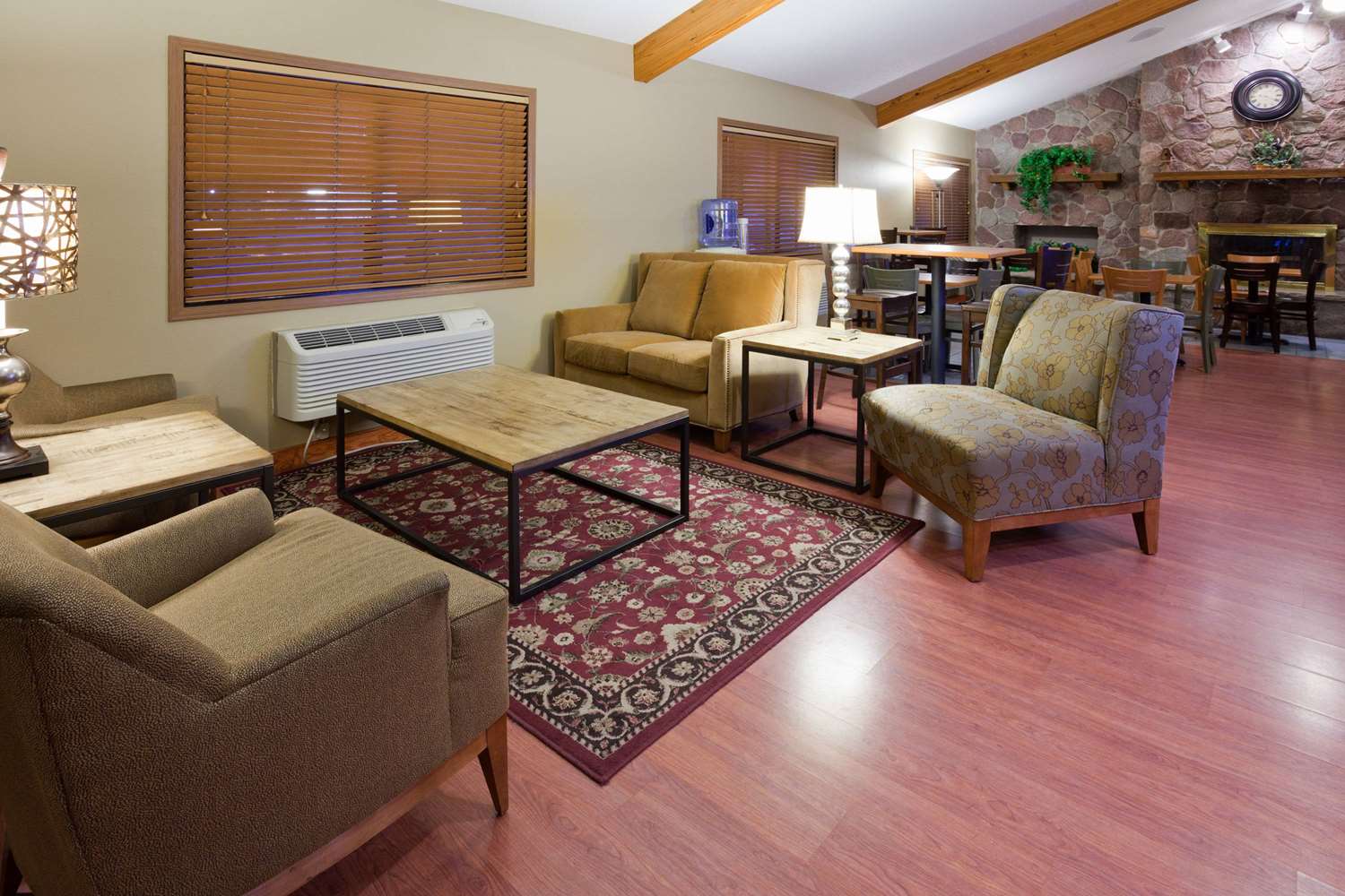 AmericInn by Wyndham Rice Lake 8/10