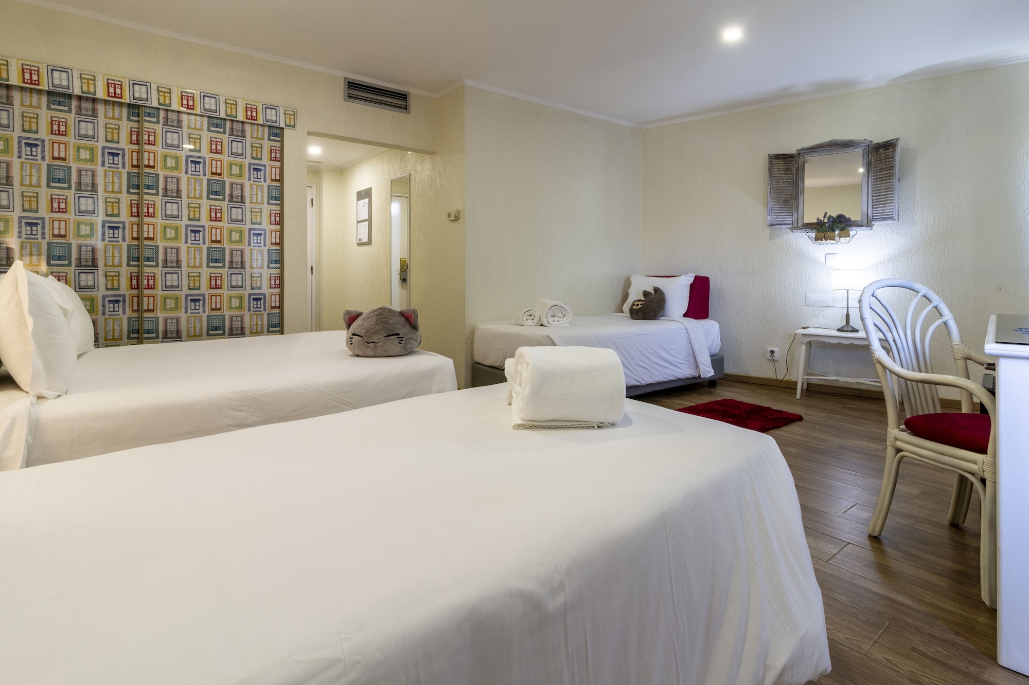 Family, Double and Twin Beds, Hotel AS Lisboa 2/10